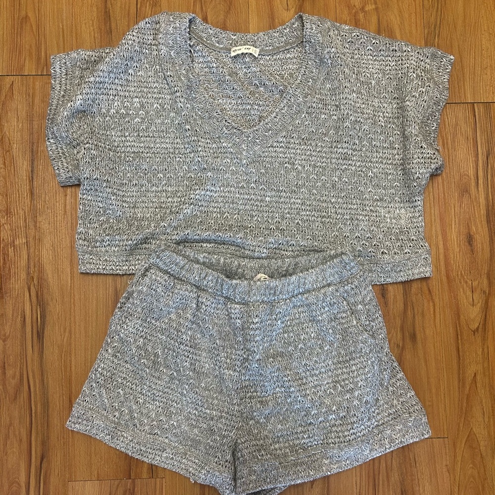 Gray Knit Women's Set